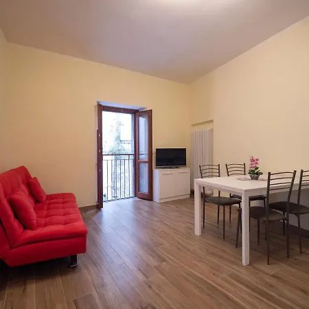 Apartment Camelia House Bellano