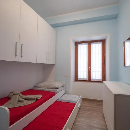 Camelia House Apartment *