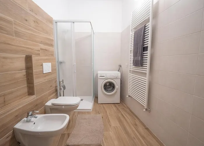 Camelia House * Bellano